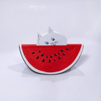 ksilino karpouzi me asprh gata